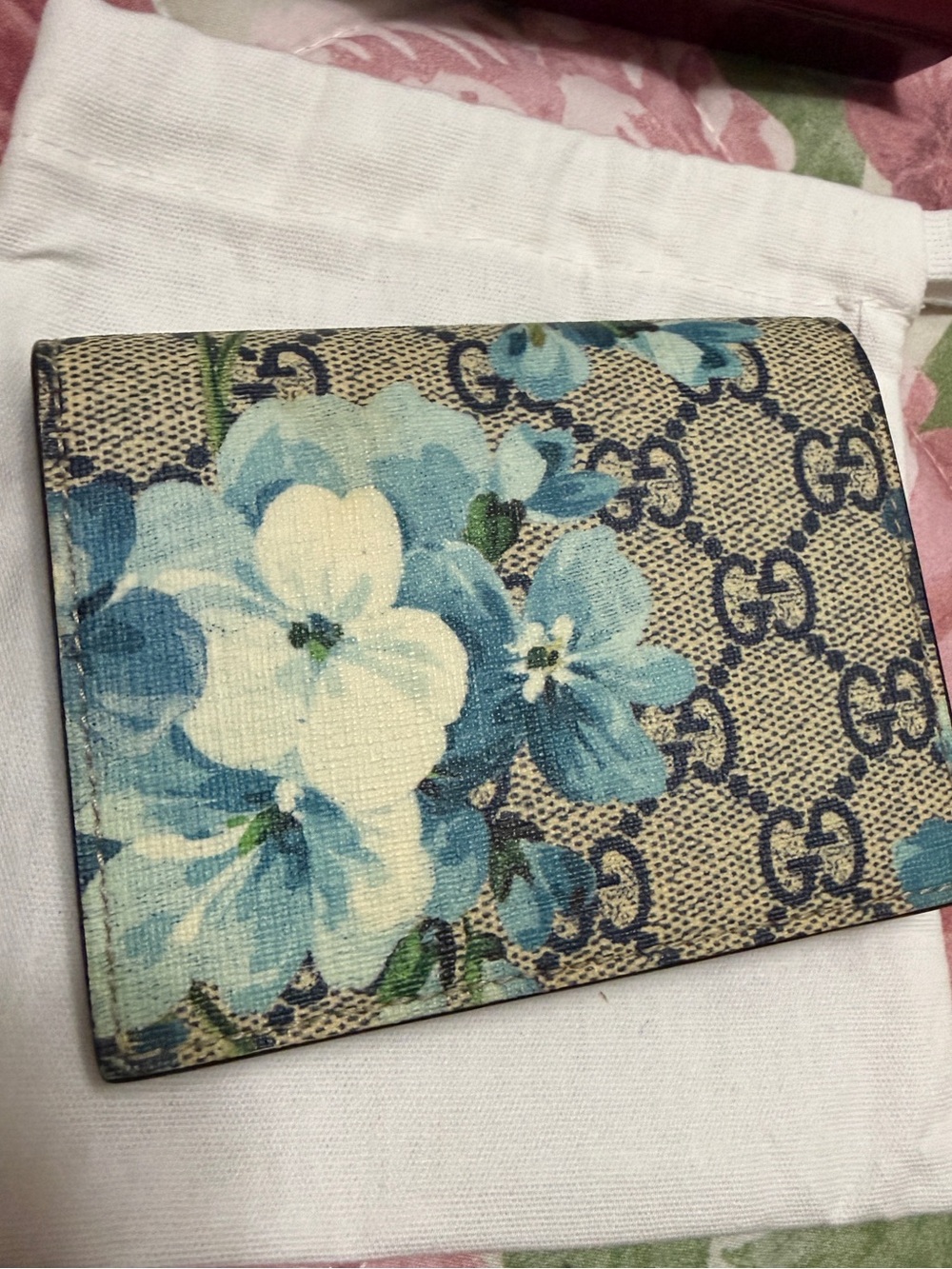 Gucci BLOOMS BLUE Compact
Wallet
